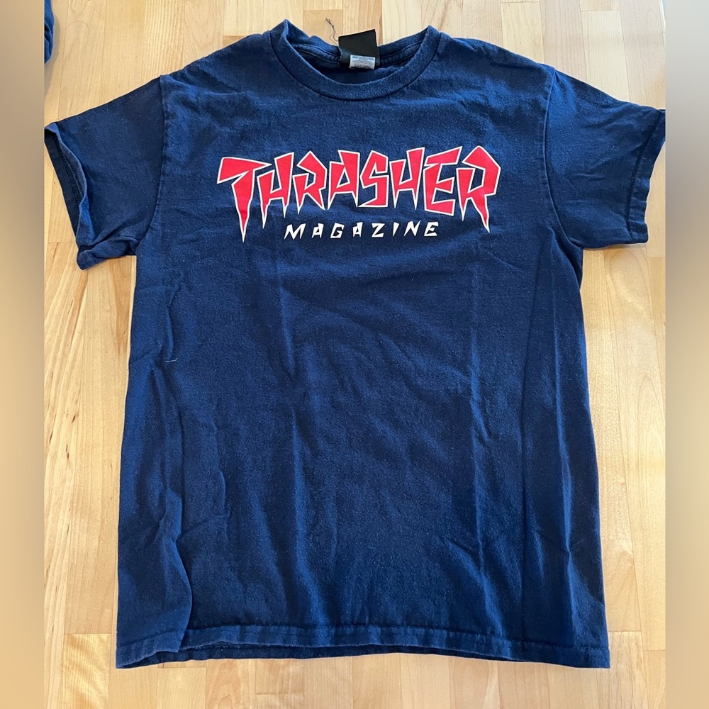 Thrasher Skateboard Magazine short sleeve shirt size small